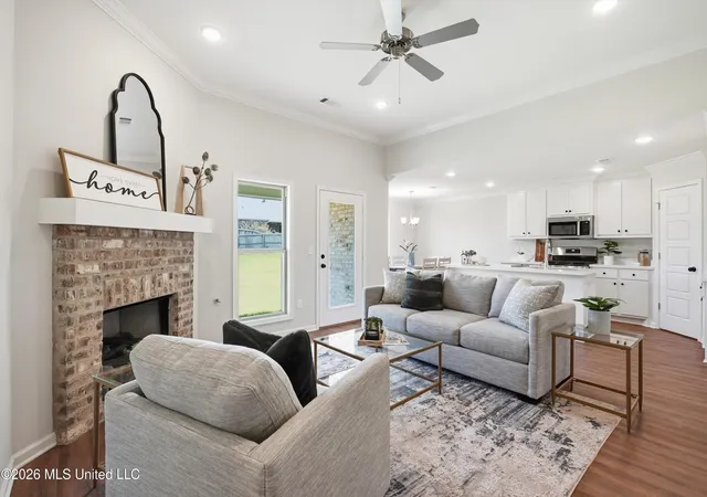 Photo 2 of Single family home for sale at 523 Stone Brk Pl, Brandon, MS 39042 | MLS# 4149615 | Listing updated on 2026-10-19