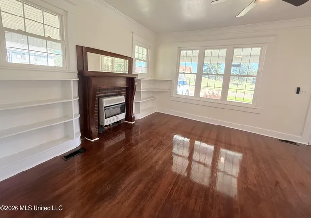Photo 2 of Sale Pending at 400 Newton St, Crystal Springs, MS 39059 | MLS# 4150311 | Listing updated on 2026-10-08