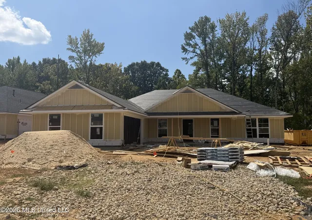 Photo 2 of Single family home for sale at 4125 W Olivia Cir, Olive Branch, MS 38654 | MLS# 4150506 | Listing updated on 2026-09-08