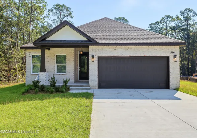 Photo 1 of Single family home for sale at 1516 Belle Fontaine Rd, Ocean Springs, MS 39564 | MLS# 4152735 | Listing updated on 2026-09-25