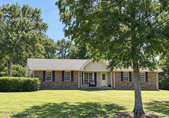 Photo 1 of Single family home for sale at 6 Honeycomb Rd, Wiggins, MS 39577 | MLS# 4152797 | Listing updated on 2026-09-13