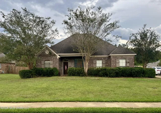 Photo 1 of Single family home for sale at 211 Tucker Dr, Brandon, MS 39042 | MLS# 4152756 | Listing updated on 2026-09-11