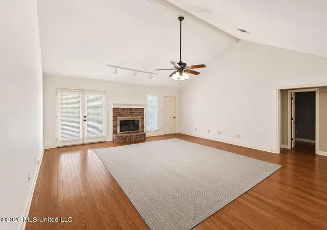 Photo 3 of Single family home for sale at 220 Cobblestone Dr, Madison, MS 39110 | MLS# 4153250 | Listing updated on 2026-09-07