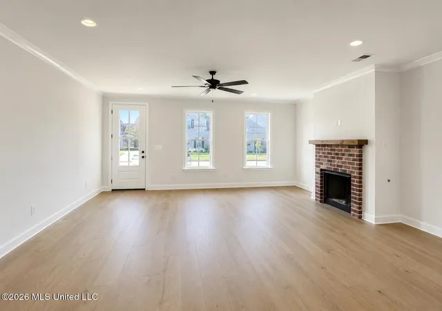 Photo 2 of Single family home for sale at 3482 Hatton Dr, Nesbit, MS 38651 | MLS# 4153425 | Listing updated on 2026-09-20
