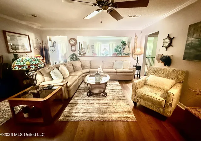 Photo 3 of Single family home for sale at 325 Westview Dr, Biloxi, MS 39531 | MLS# 4153664 | Listing updated on 2026-09-10