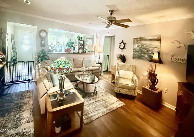Photo 4 of Single family home for sale at 325 Westview Dr, Biloxi, MS 39531 | MLS# 4153664 | Listing updated on 2026-09-10