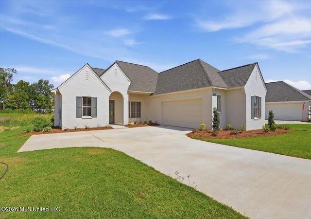 Photo 2 of Single family home for sale at 392 Aurora Cir, Canton, MS 39046 | MLS# 4154619 | Listing updated on 2026-10-19