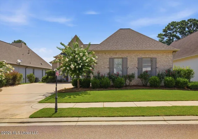 Photo 3 of Sale Pending at 124 Greenway Ln, Madison, MS 39110 | MLS# 4162071 | Listing updated on 2026-09-16
