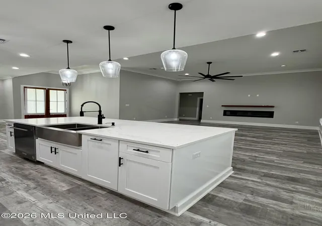 Photo 3 of Single family home for sale at 509 Pemberton Pl, Picayune, MS 39466 | MLS# 4155440 | Listing updated on 2026-09-07