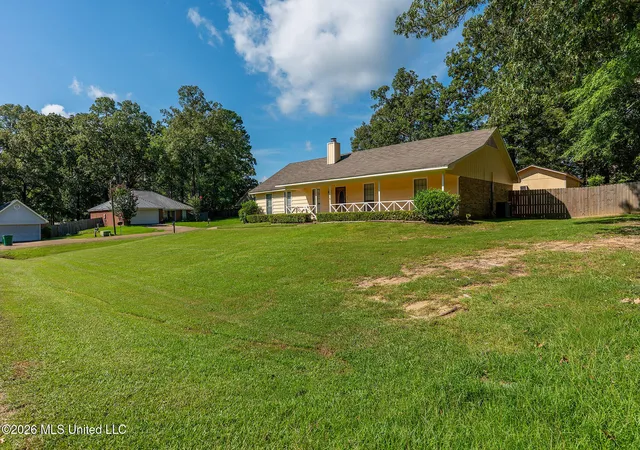 Single family home for sale at 551 Buchanan Dr, Byram, MS 39272 | MLS# 4155482