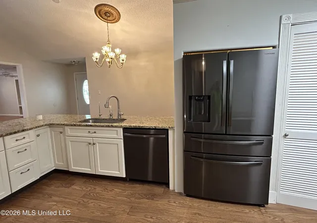 Photo 3 of Single family home for sale at 980 Hamakua St, Diamondhead, MS 39525 | MLS# 4155881 | Listing updated on 2026-09-12
