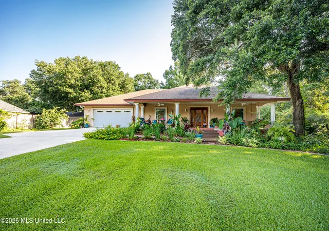 Photo 1 of Sale Pending at 12 Gulfview Dr, Ocean Springs, MS 39564 | MLS# 4163148 | Listing updated on 2026-09-27