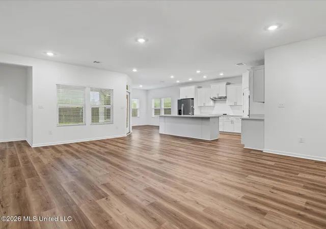 Photo 3 of Single family home for sale at 10595 Landon Meadows Dr, Gulfport, MS 39503 | MLS# 4155723 | Listing updated on 2026-09-17