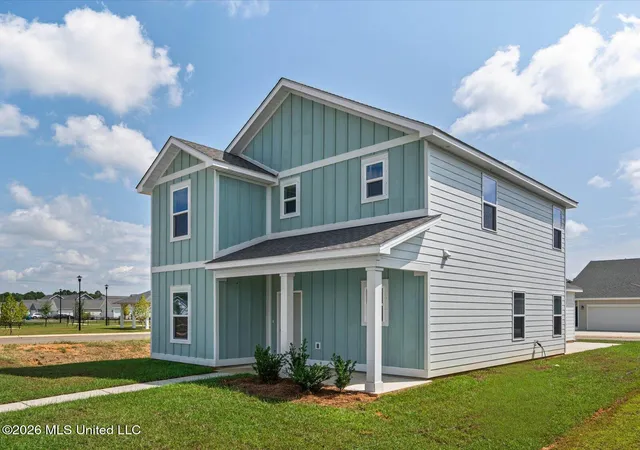 Photo 2 of Sale Pending at 431 Pimento Cir, Ocean Springs, MS 39564 | MLS# 4155823 | Listing updated on 2026-09-11