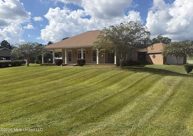 Photo 1 of Single family home for sale at 2104 Cheyenne Dr, Mc Comb, MS 39648 | MLS# 4155994 | Listing updated on 2026-09-09