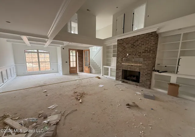 Photo 3 of Single family home for sale at 349 Poplar Ln, Holly Springs, MS 38635 | MLS# 4157009 | Listing updated on 2026-10-12