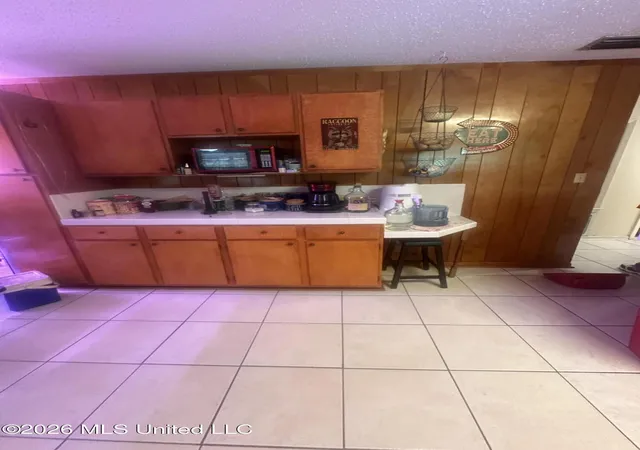 Photo 4 of Single family home for sale at 605 Pinewood Dr, Magee, MS 39111 | MLS# 4156536 | Listing updated on 2026-09-24