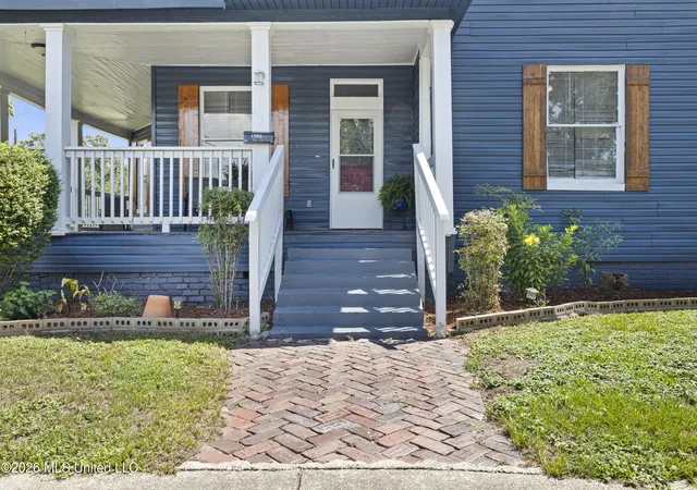 Photo 2 of Single family home for sale at 1820 19th Avenue, Gulfport, MS 39501 | MLS# 4157072 | Listing updated on 2026-10-06
