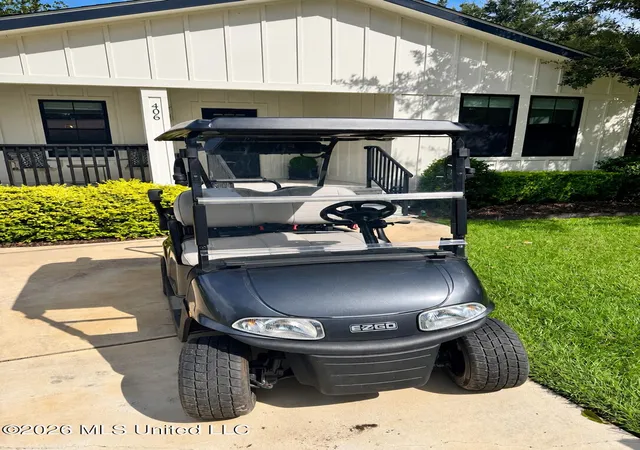 Photo 43 of Single family home for sale at 406 Russell Ave, Ocean Springs, MS 39564 | MLS# 4157187 | Listing updated on 2026-10-15
