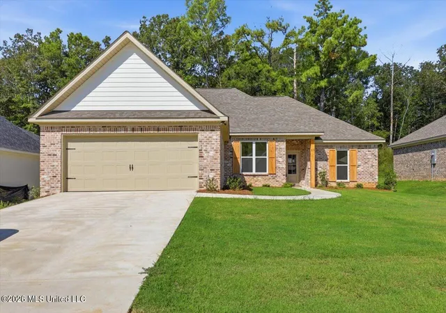 Single family home for sale at 218 Anderson Oaks Dr, Pearl, MS 39208 | MLS# 4157188