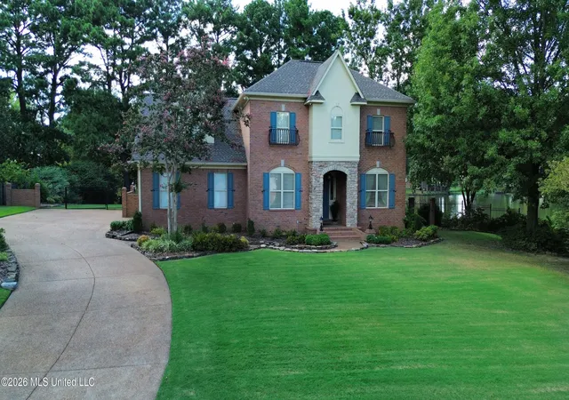 Photo 1 of Single family home for sale at 8209 Longwood Dr, Olive Branch, MS 38654 | MLS# 4162099 | Listing updated on 2026-09-11