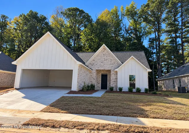 Photo 1 of Single family home for sale at 416 Hyde Park Cvs, Brandon, MS 39042 | MLS# 4157874 | Listing updated on 2026-10-19