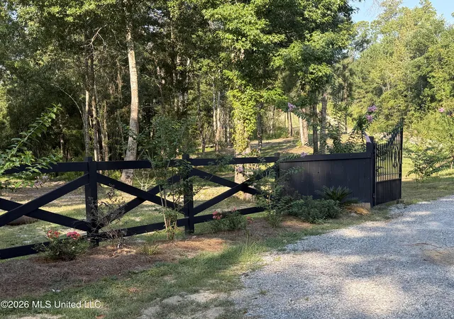 Photo 3 of Sale Pending at 135 Burger Rd, Petal, MS 39465 | MLS# 4157974 | Listing updated on 2026-09-14