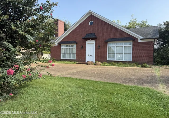 Photo 1 of Sale Pending at 608 Dunklin Ave, Greenwood, MS 38930 | MLS# 4161657 | Listing updated on 2026-09-06