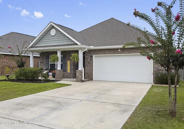 Photo 3 of Single family home for sale at 10184 Little Gem Dr, Gulfport, MS 39503 | MLS# 4158475 | Listing updated on 2026-09-09