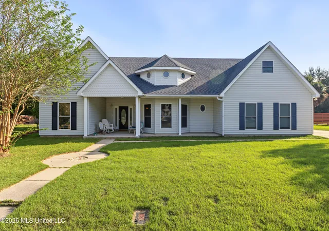 Photo 1 of Sale Pending at 426 Merritt St, Waveland, MS 39576 | MLS# 4158440 | Listing updated on 2026-10-12