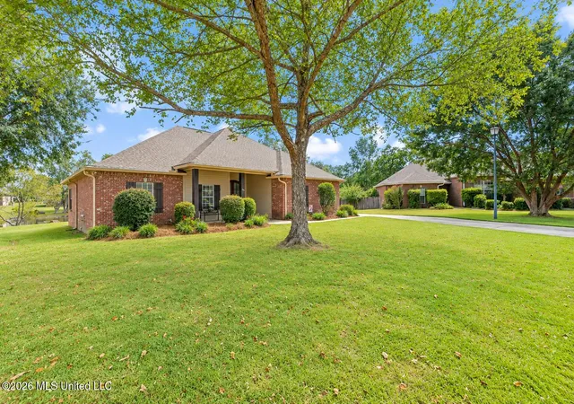 Photo 1 of Sale Pending at 25 Lakeland Cir, Petal, MS 39465 | MLS# 4158746 | Listing updated on 2026-10-09