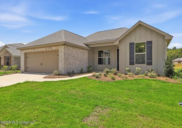 Photo 1 of Single family home for sale at 140 Stapleton Dr, Canton, MS 39046 | MLS# 4158757 | Listing updated on 2026-10-27
