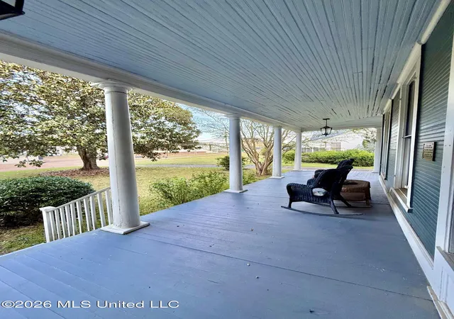 Photo 3 of Single family home for sale at 209 Downing St, Hazlehurst, MS 39083 | MLS# 4165454 | Listing updated on 2026-10-14