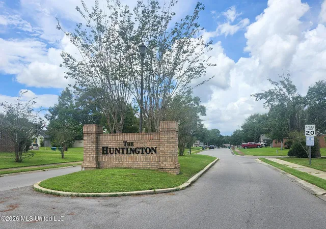 Photo 3 of Sale Pending at 13544 Huntington Cir, Gulfport, MS 39503 | MLS# 4161753 | Listing updated on 2026-09-08