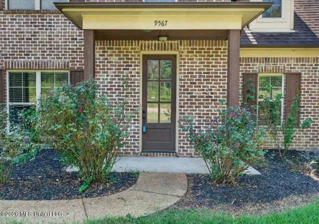 Photo 3 of Single family home for sale at 9567 Holly Springs Rd, Hernando, MS 38632 | MLS# 4159841 | Listing updated on 2026-09-27