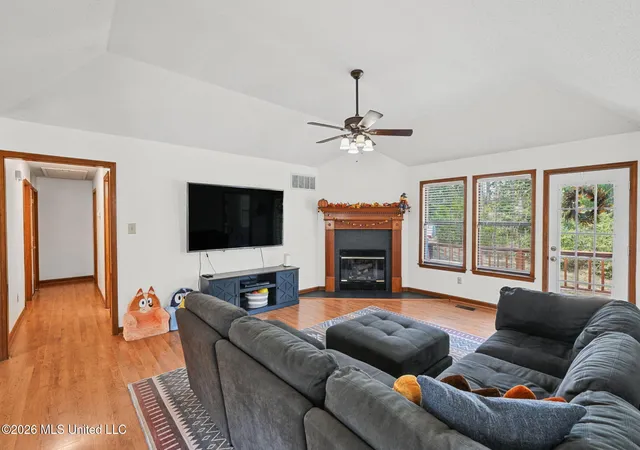 Photo 3 of Single family home for sale at 4370 Bienville Rd, Nesbit, MS 38651 | MLS# 4161545 | Listing updated on 2026-09-18