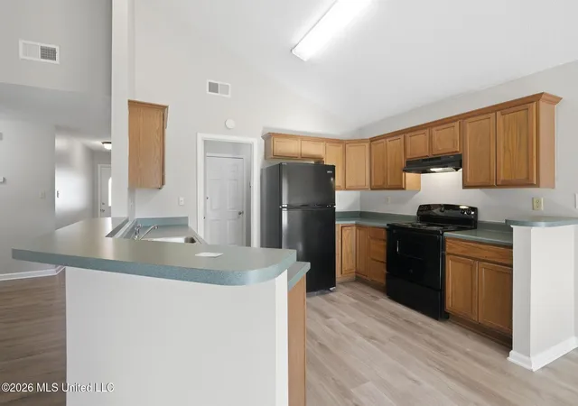 Photo 3 of Single family home for sale at 8848 Cat Tail Cvs, Southaven, MS 38671 | MLS# 4160264 | Listing updated on 2026-09-16