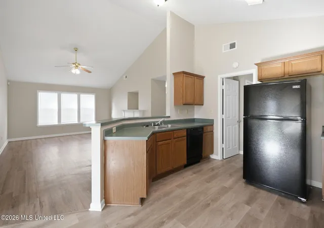 Photo 4 of Single family home for sale at 8848 Cat Tail Cvs, Southaven, MS 38671 | MLS# 4160264 | Listing updated on 2026-09-16