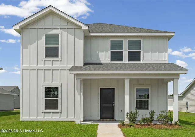 Photo 1 of Single family home for sale at 430 Pimento Cir, Ocean Springs, MS 39564 | MLS# 4160326 | Listing updated on 2026-09-17