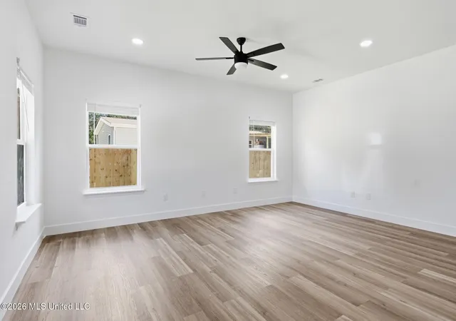 Photo 4 of Single family home for sale at 1805 Broadmoor Dr, Gautier, MS 39553 | MLS# 4160425 | Listing updated on 2026-10-05