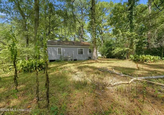 Photo 2 of Single family home for sale at 737 Woodbury Rd, Jackson, MS 39206 | MLS# 4161899 | Listing updated on 2026-09-10