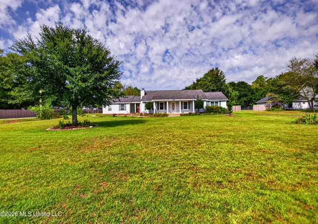 Photo 3 of Single family home for sale at 5547 Paula Dr, Long Beach, MS 39560 | MLS# 4161345 | Listing updated on 2026-09-17