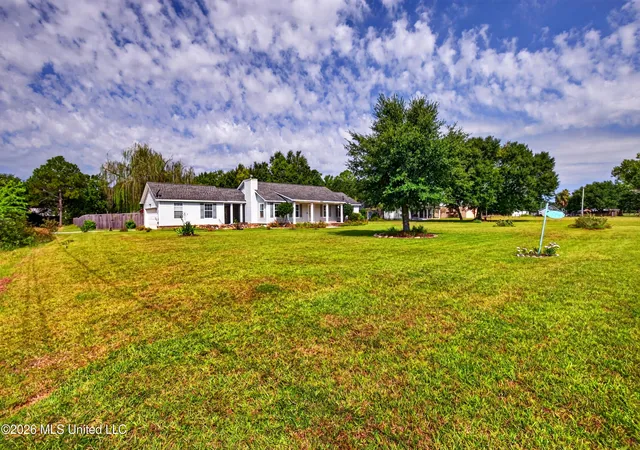 Photo 4 of Single family home for sale at 5547 Paula Dr, Long Beach, MS 39560 | MLS# 4161345 | Listing updated on 2026-09-17