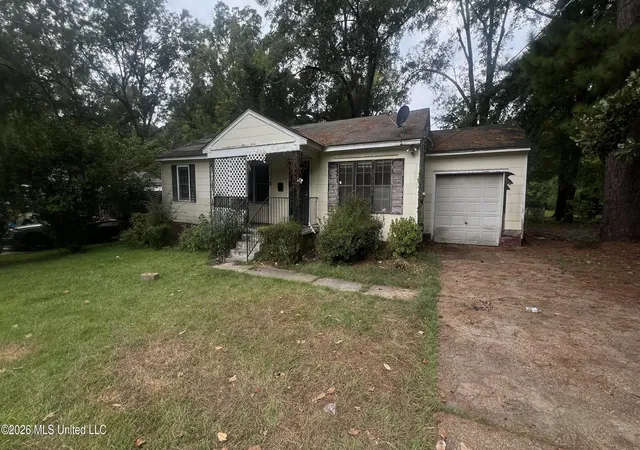 Photo 1 of Single family home for sale at 2303 Belvedere Dr, Jackson, MS 39204 | MLS# 4162878 | Listing updated on 2026-10-01