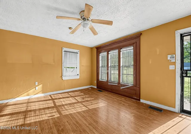 Photo 3 of Single family home for sale at 2303 Belvedere Dr, Jackson, MS 39204 | MLS# 4162878 | Listing updated on 2026-10-01