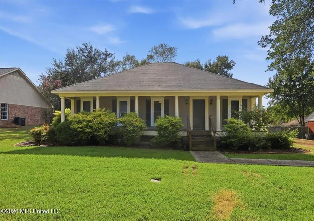 Photo 1 of Sale Pending at 106 Rockwood Dr, Madison, MS 39110 | MLS# 4161298 | Listing updated on 2026-09-05