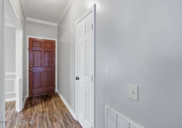 Photo 3 of Sale Pending at 106 Rockwood Dr, Madison, MS 39110 | MLS# 4161298 | Listing updated on 2026-09-05