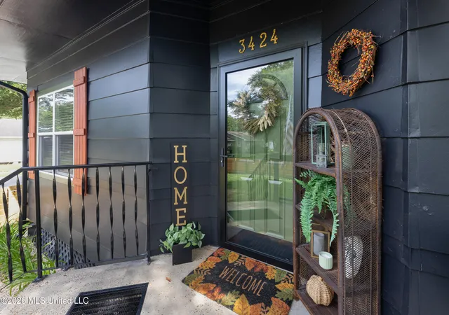 Photo 3 of Single family home for sale at 3424 Southward Dr, Gulfport, MS 39501 | MLS# 4161072 | Listing updated on 2026-09-01