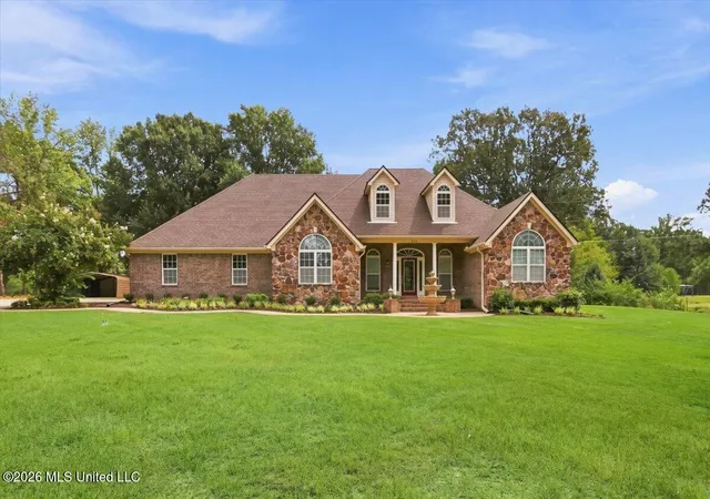 Photo 1 of Single family home for sale at 282 Douglas Rd, Hernando, MS 38632 | MLS# 4161319 | Listing updated on 2026-09-05