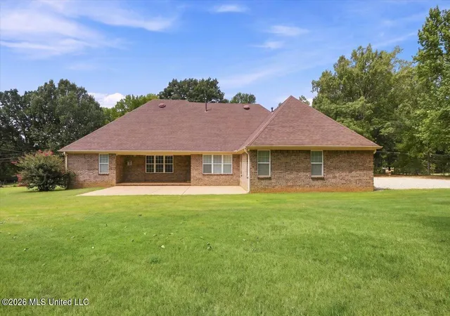 Photo 3 of Single family home for sale at 282 Douglas Rd, Hernando, MS 38632 | MLS# 4161319 | Listing updated on 2026-09-05